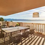 Ikador Luxury Boutique & 5*