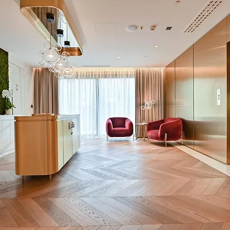 Ikador Luxury Boutique & Hotell