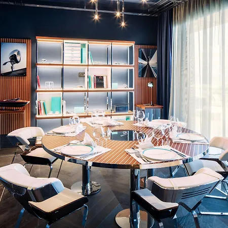 Hotell Ikador Luxury Boutique &