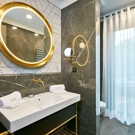 Ikador Luxury Boutique & Hotell 5*