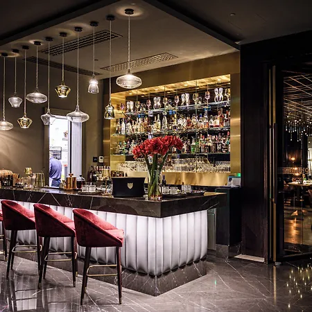 Ikador Luxury Boutique & Hotell 5*