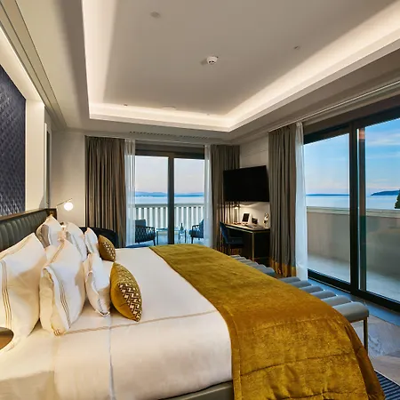 Hotel Ikador Luxury Boutique & 5*