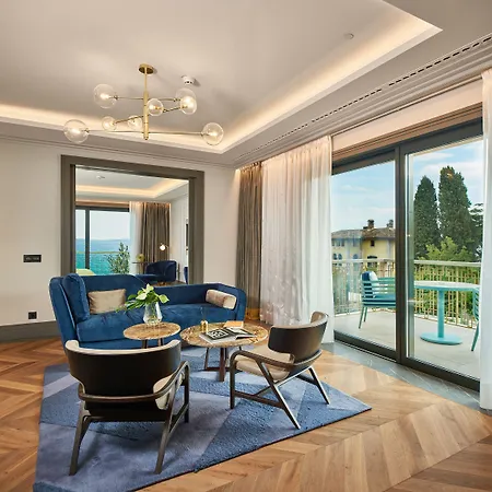 Hotel Ikador Luxury Boutique & 5*