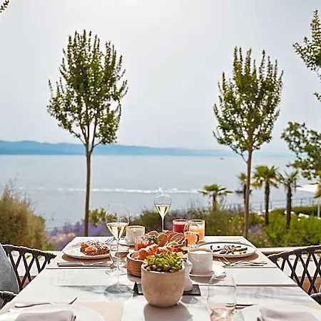 Ikador Luxury Boutique & Hotel