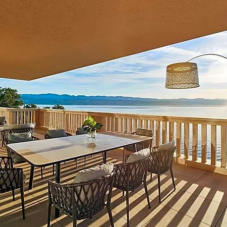 Ikador Luxury Boutique & Hotel 5*