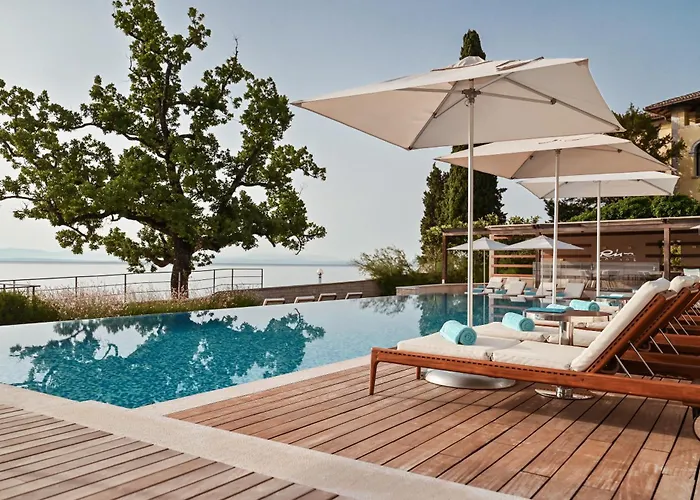 호텔 Ikador Luxury Boutique & 오파티아