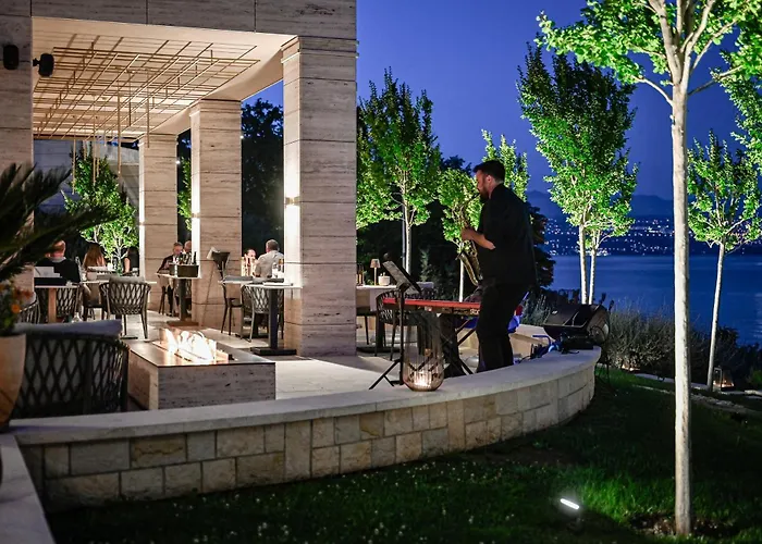 Ikador Luxury Boutique & 5* 오파티아