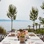Ikador Luxury Boutique & 5*